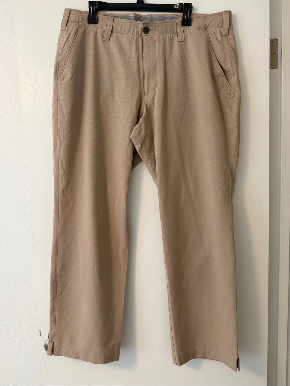 Under Armour Men's Tan Golf Pants Size 40/32